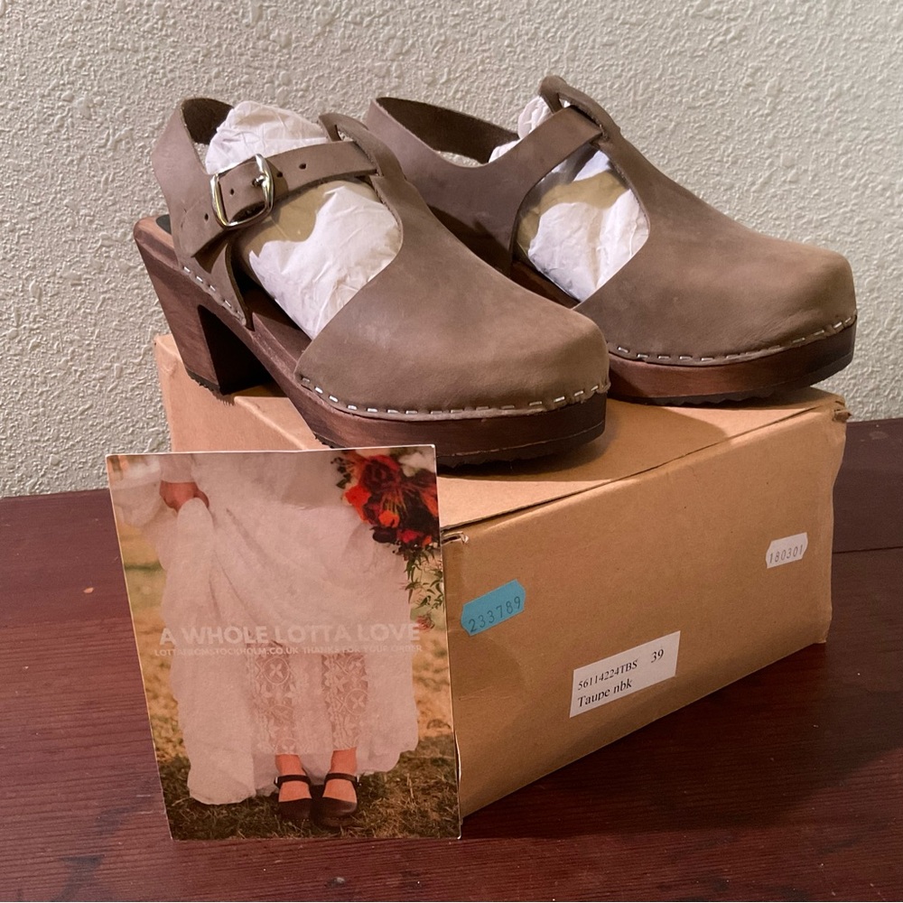 New Lotta From Stockholm T-strap wooden clogs 39 Taupe